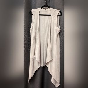 Love & Legend beige ribbed long vest